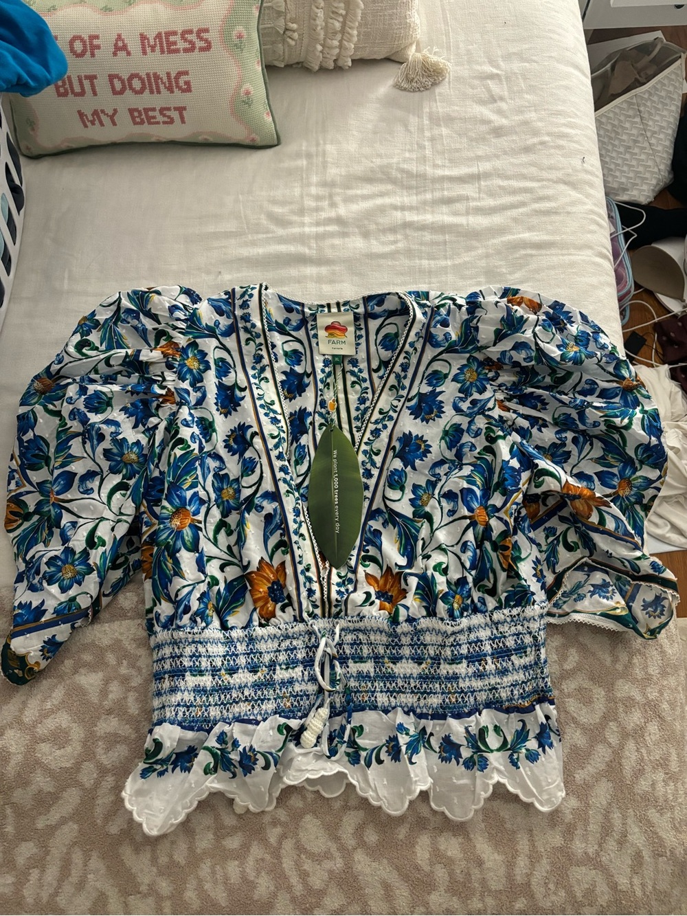 FARM Rio Blue and White Floral V-Neck Smocked Waist Puff Sleeve Top - Picture 2 of 3
